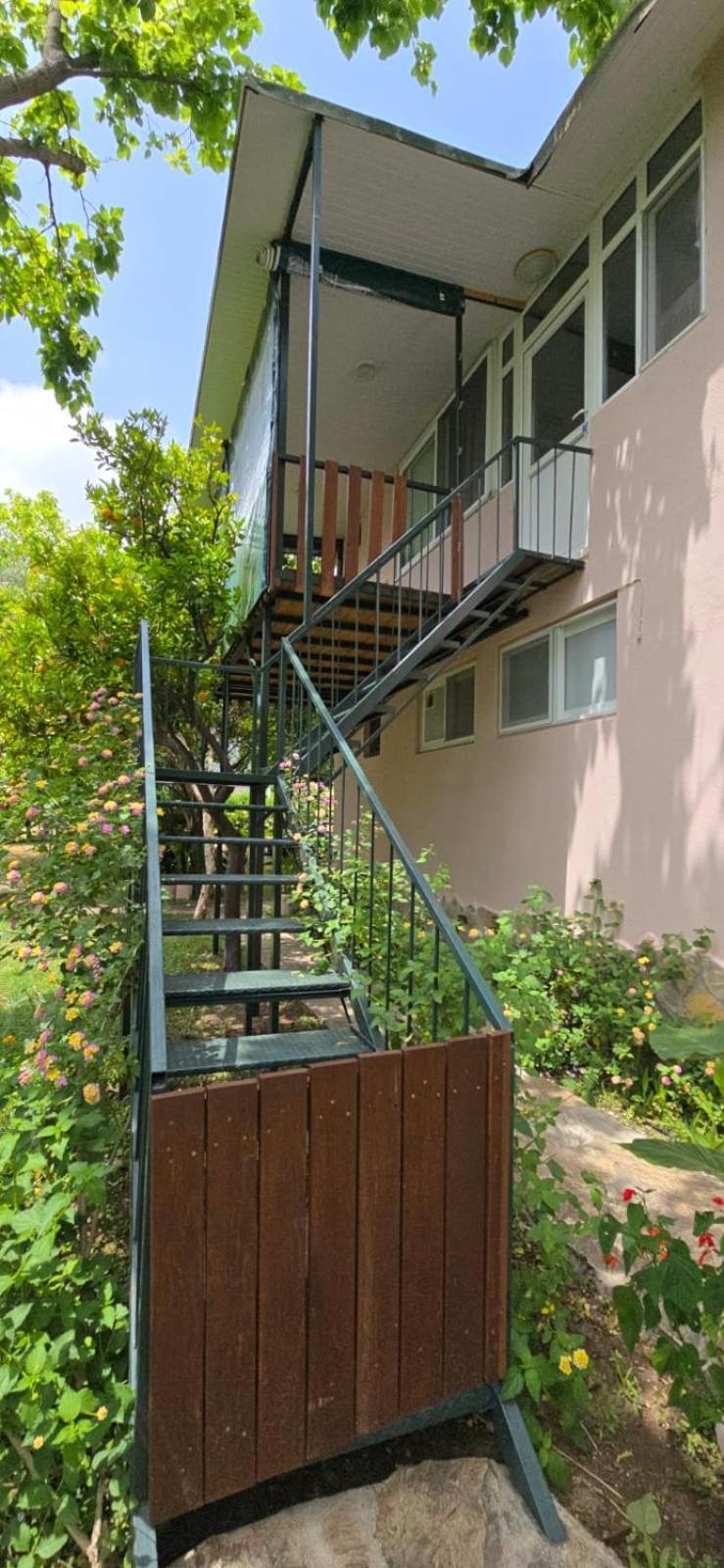 Sera Pansiyon Çıralı Exterior foto